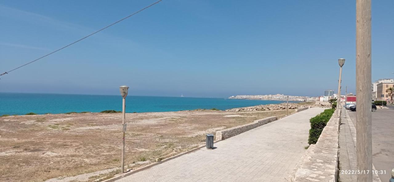 B&B Lungomare Galilei Gallipoli Exterior photo